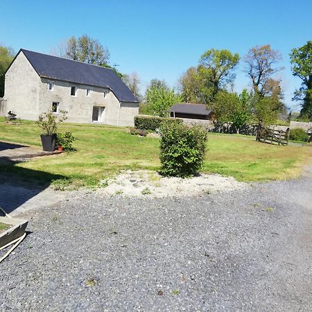 Вилла La Ferme De Montigny Asnieres-en-Bessin Экстерьер фото